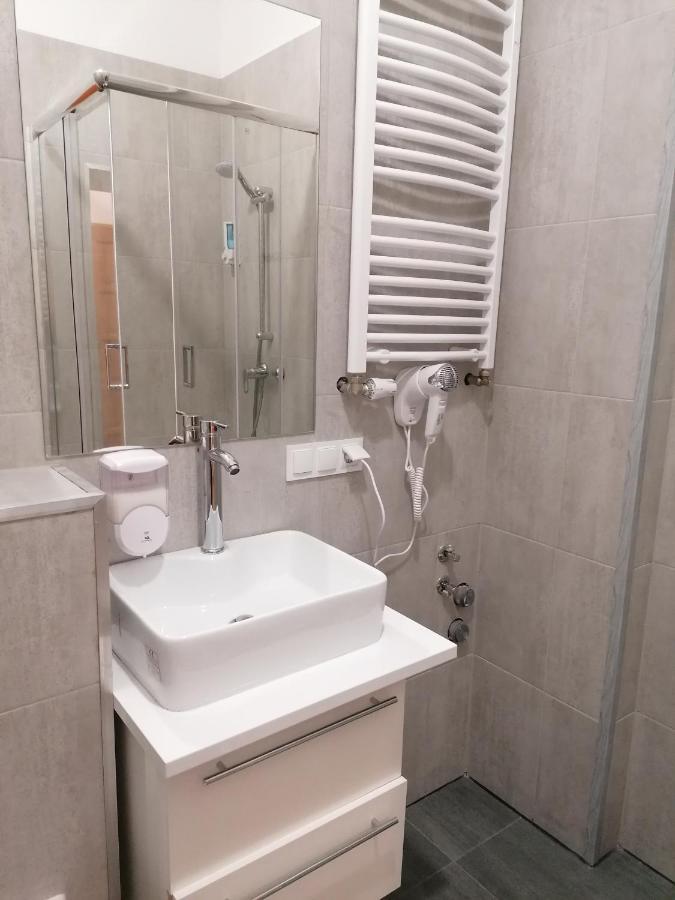 שצ'צ'ין Hostel Tulip - Pokoj 7 Ze Wspolna Lazienka I Kuchnia מראה חיצוני תמונה
